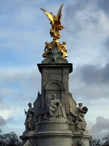 12571323_10208194075914189_1770849958_n